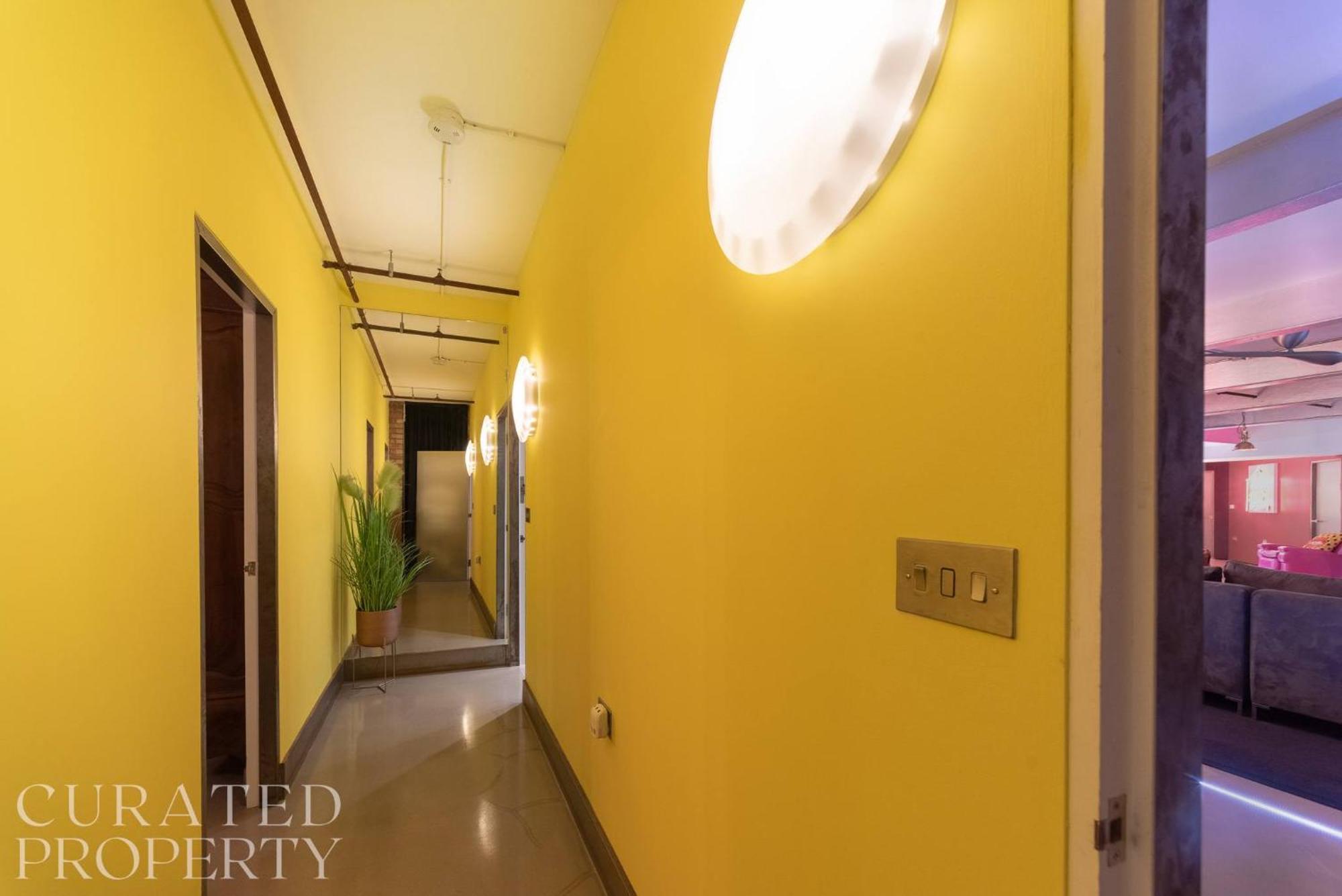 Amazingly Luxurious Loft Apartment, Soho - 3 Bedrooms, 2 Bath & Office Londra Exterior foto