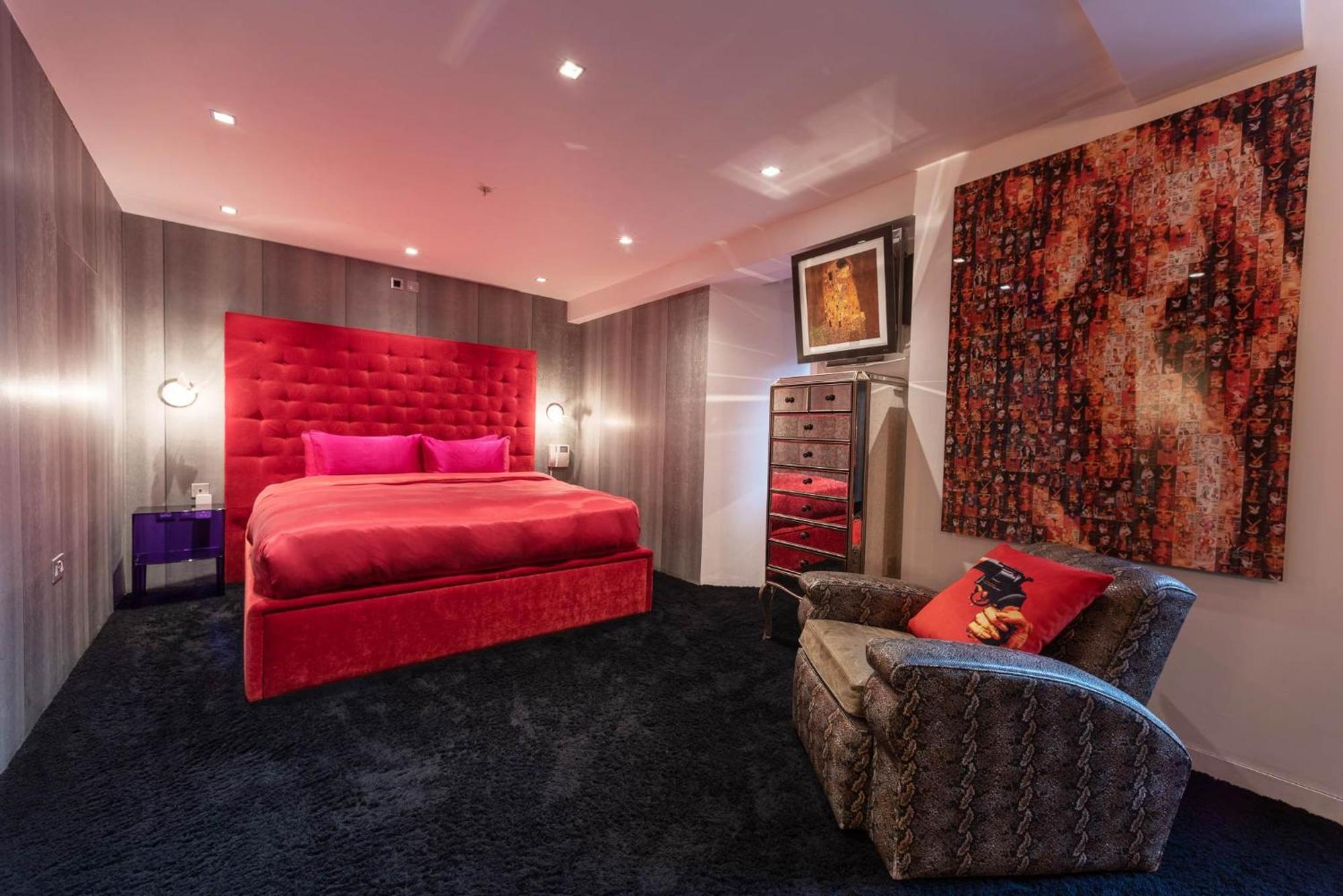 Amazingly Luxurious Loft Apartment, Soho - 3 Bedrooms, 2 Bath & Office Londra Exterior foto