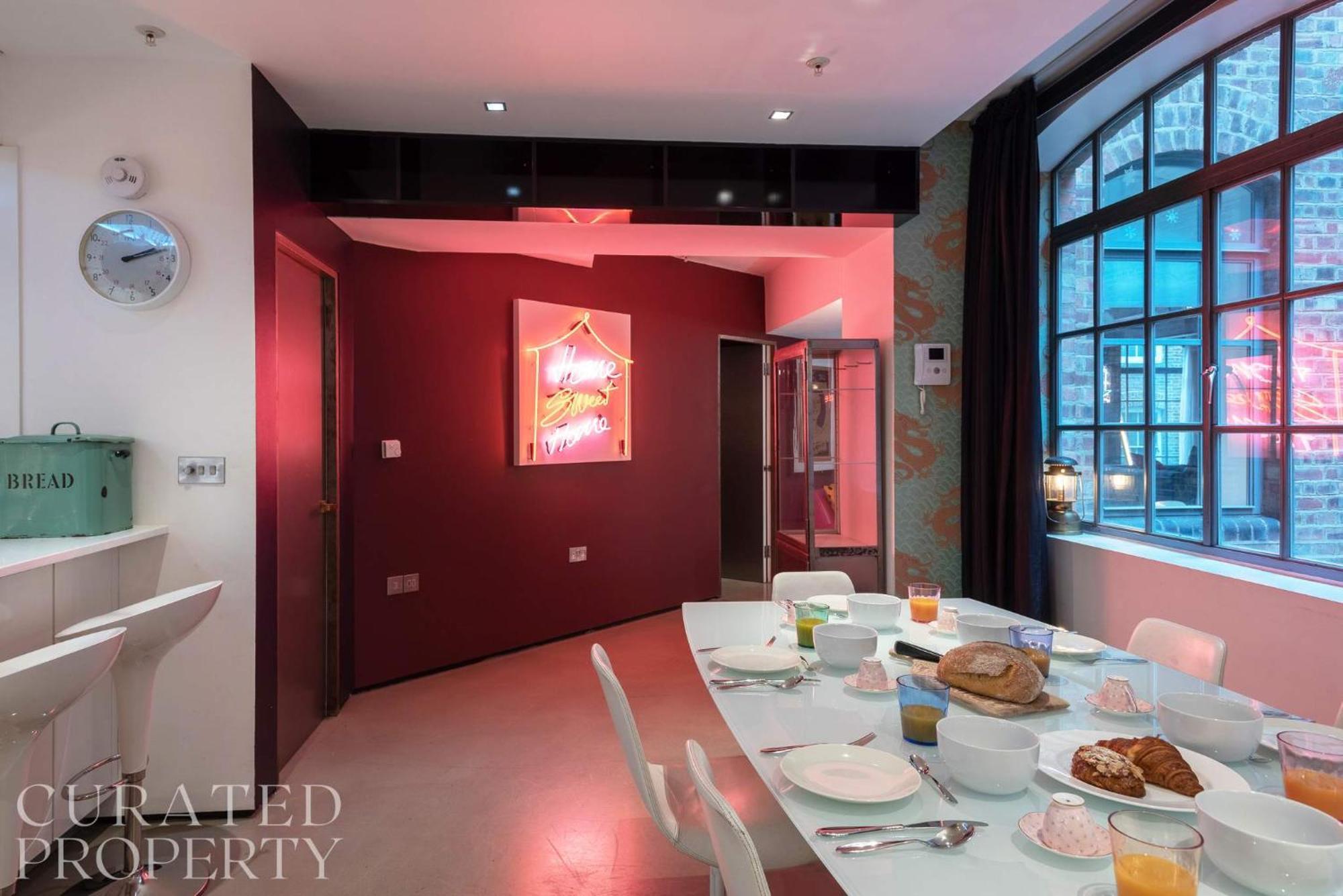 Amazingly Luxurious Loft Apartment, Soho - 3 Bedrooms, 2 Bath & Office Londra Exterior foto