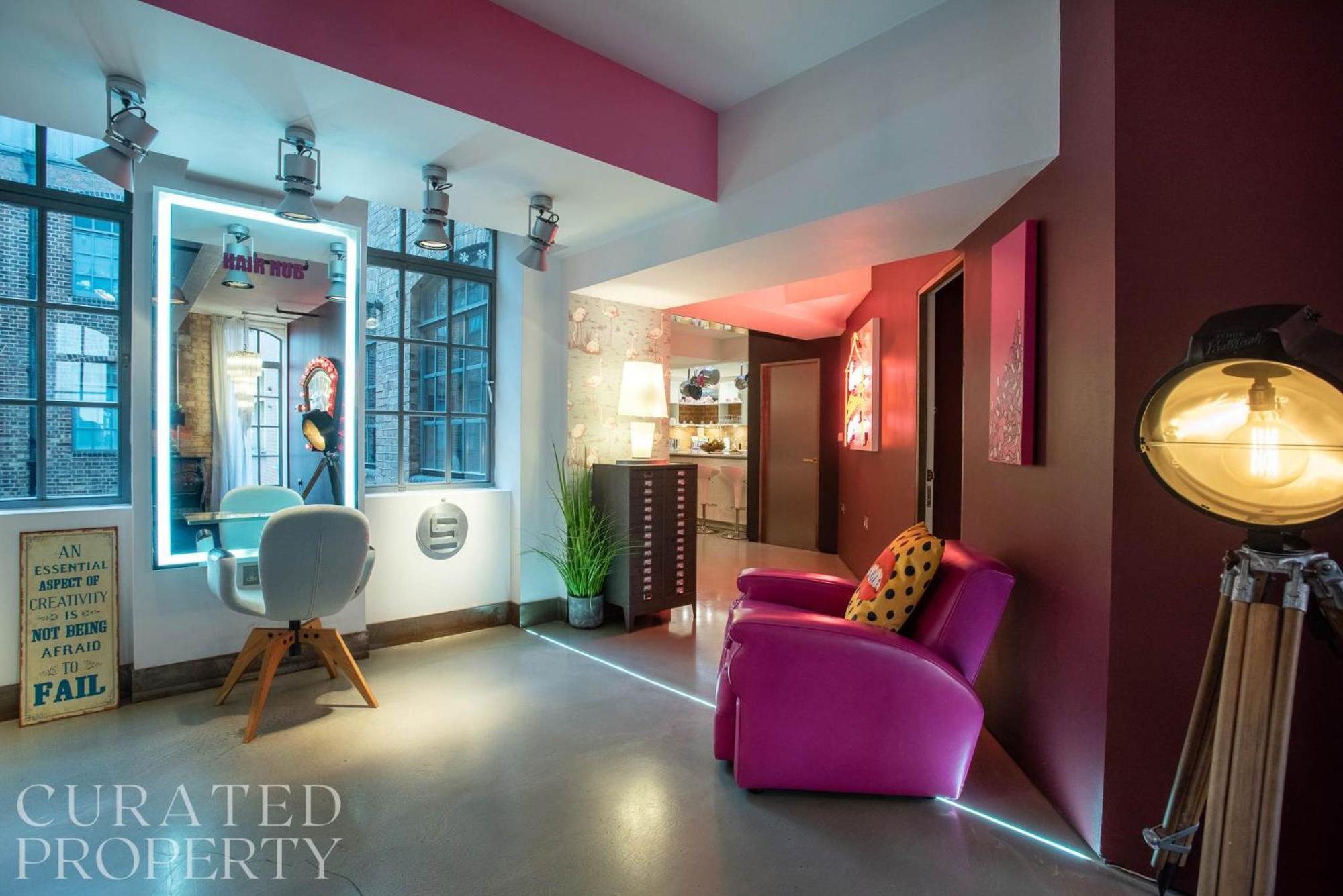 Amazingly Luxurious Loft Apartment, Soho - 3 Bedrooms, 2 Bath & Office Londra Exterior foto