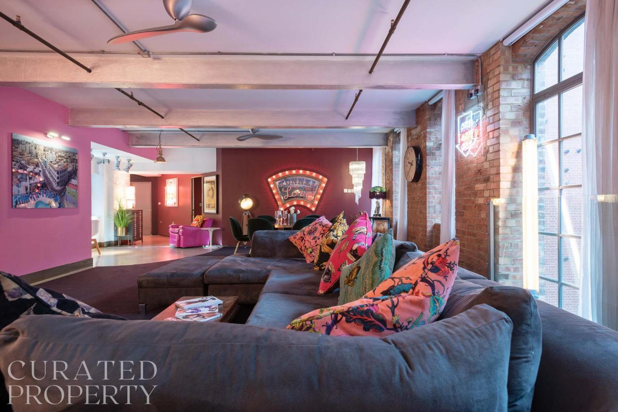 Amazingly Luxurious Loft Apartment, Soho - 3 Bedrooms, 2 Bath & Office Londra Exterior foto